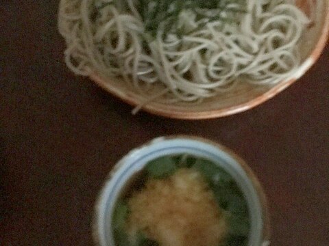 とろろ＆ひき肉の盛り蕎麦